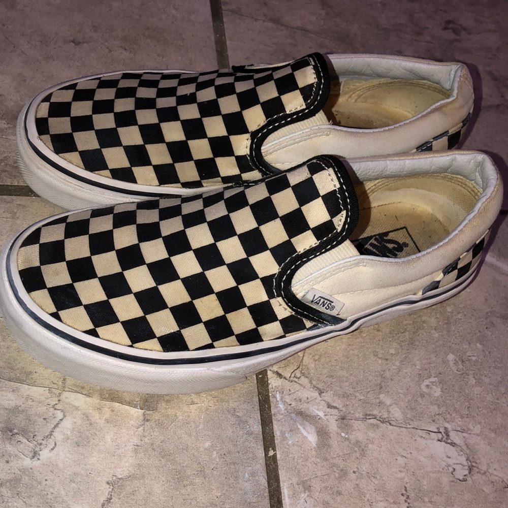 Checker vans size 3 for kids